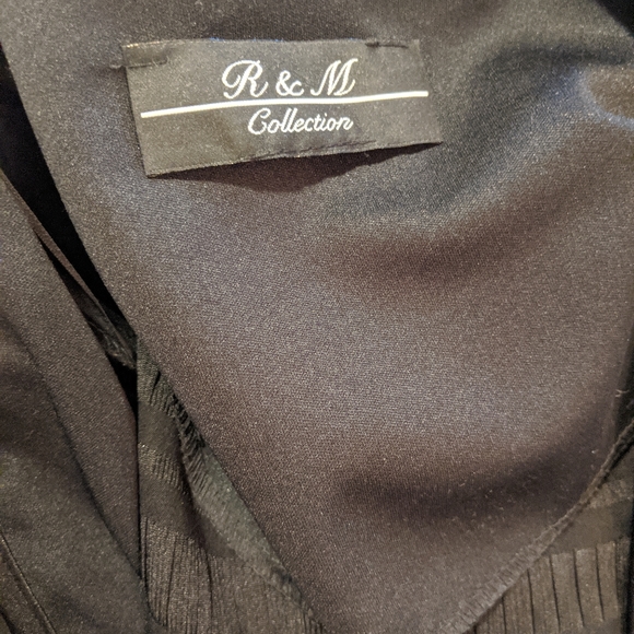 SALE!! TODAY SALE ONLY!! R&M Collection Dress - Picture 3 of 7